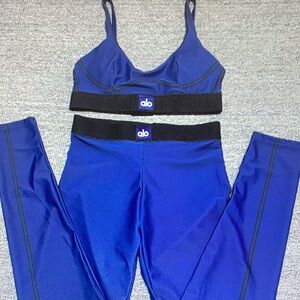 ALO Yoga Royal Blue Sports Bra & Leggings Set Size S